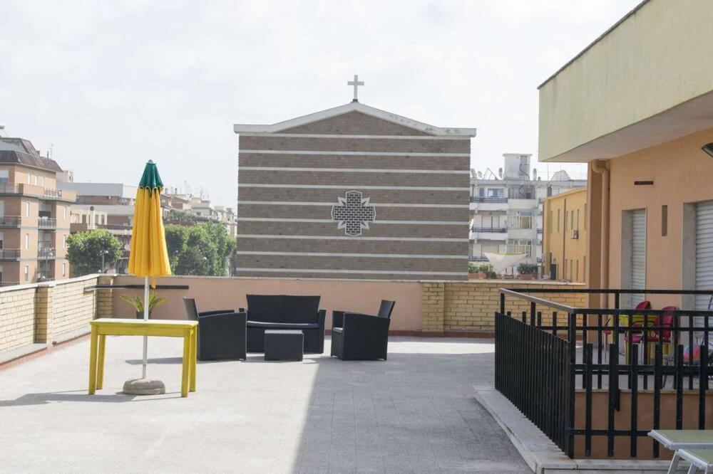 Alex & Lorenz Hotel ตอร์วายานีกา ภายนอก รูปภาพ